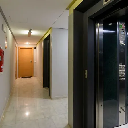 Apartment Apartamento Con Piscina Child-friendly