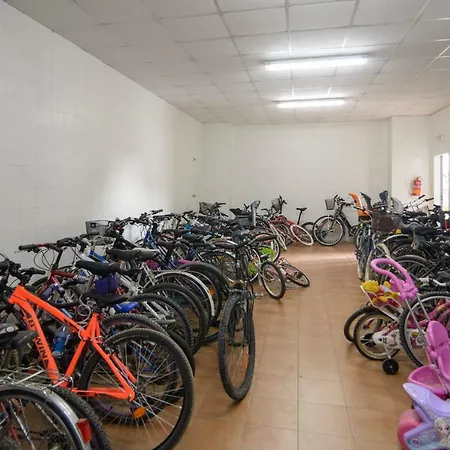 Apartamento Con Piscina Child-friendly Apartment Valencia